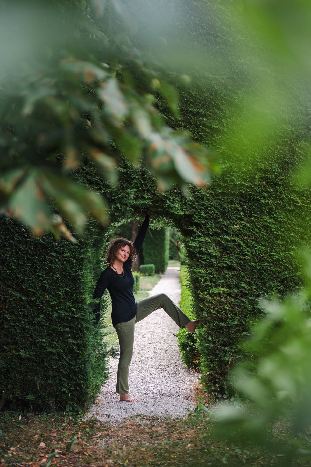 Lunara Langarm-Shirt — Yoga-Langarm aus merzerisierter Bio-Baumwolle mit Daumenschlaufen