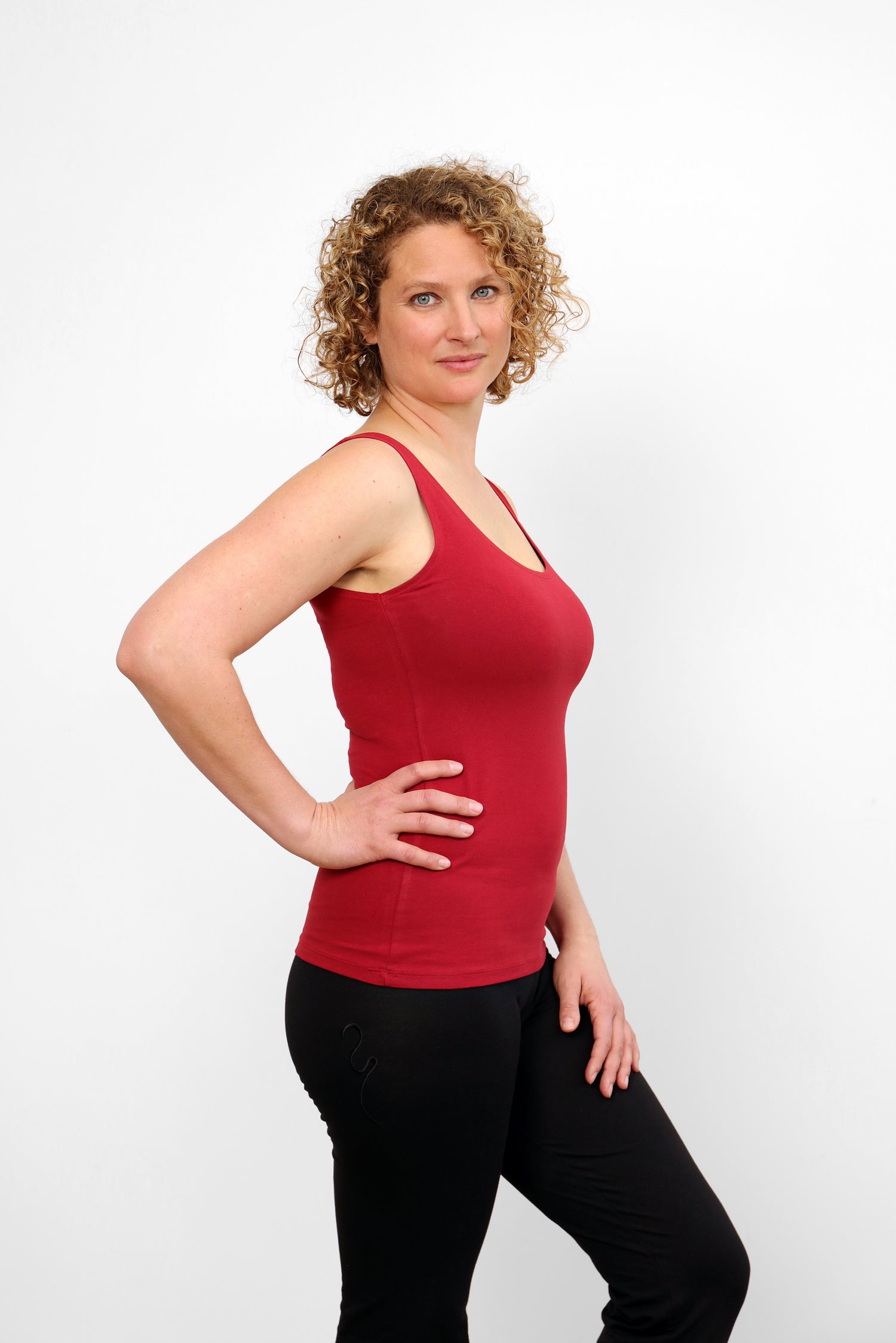 Sohang yoga top - Bordeau-Breath of Fire-2