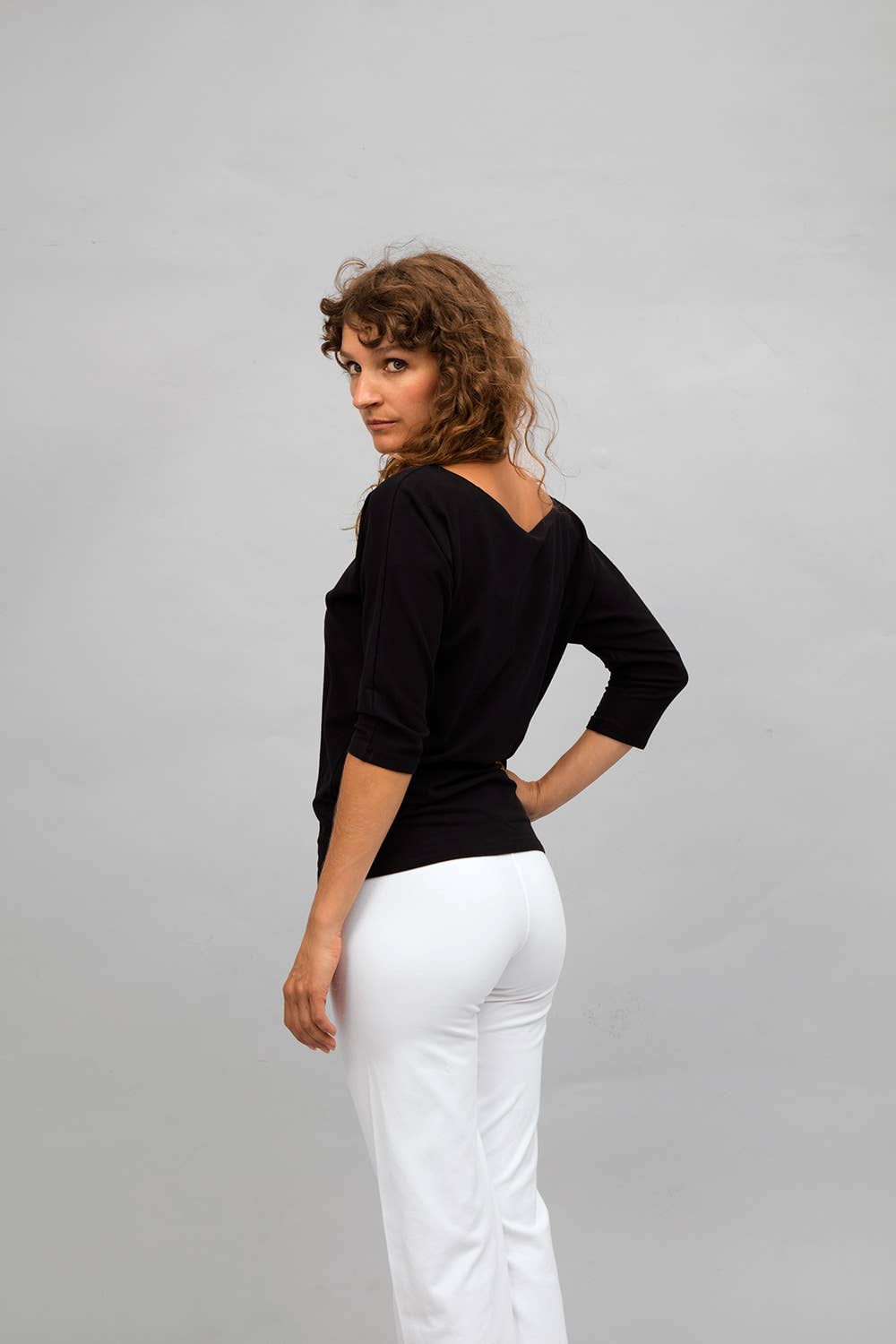 Siri yoga shirt - Black-Breath of Fire-5