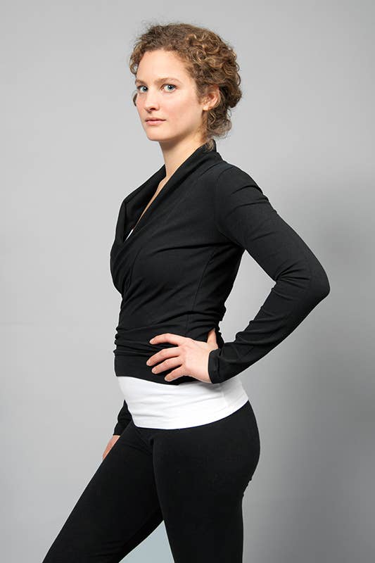Amba yoga wrap shirt black - breath of fire sustainable yoga fashion