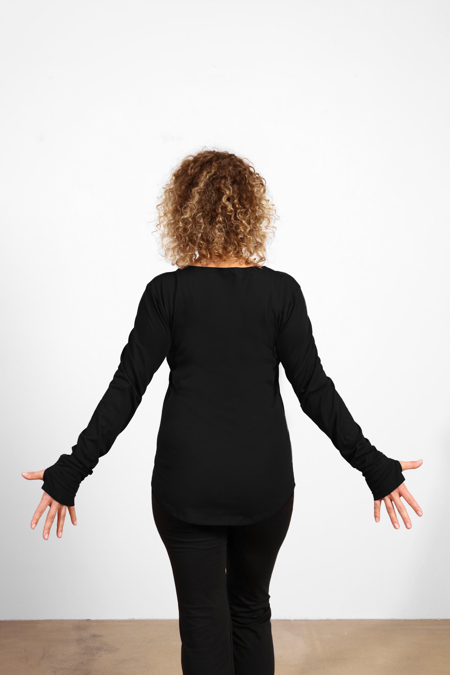 Lunara Longsleeve Shirt