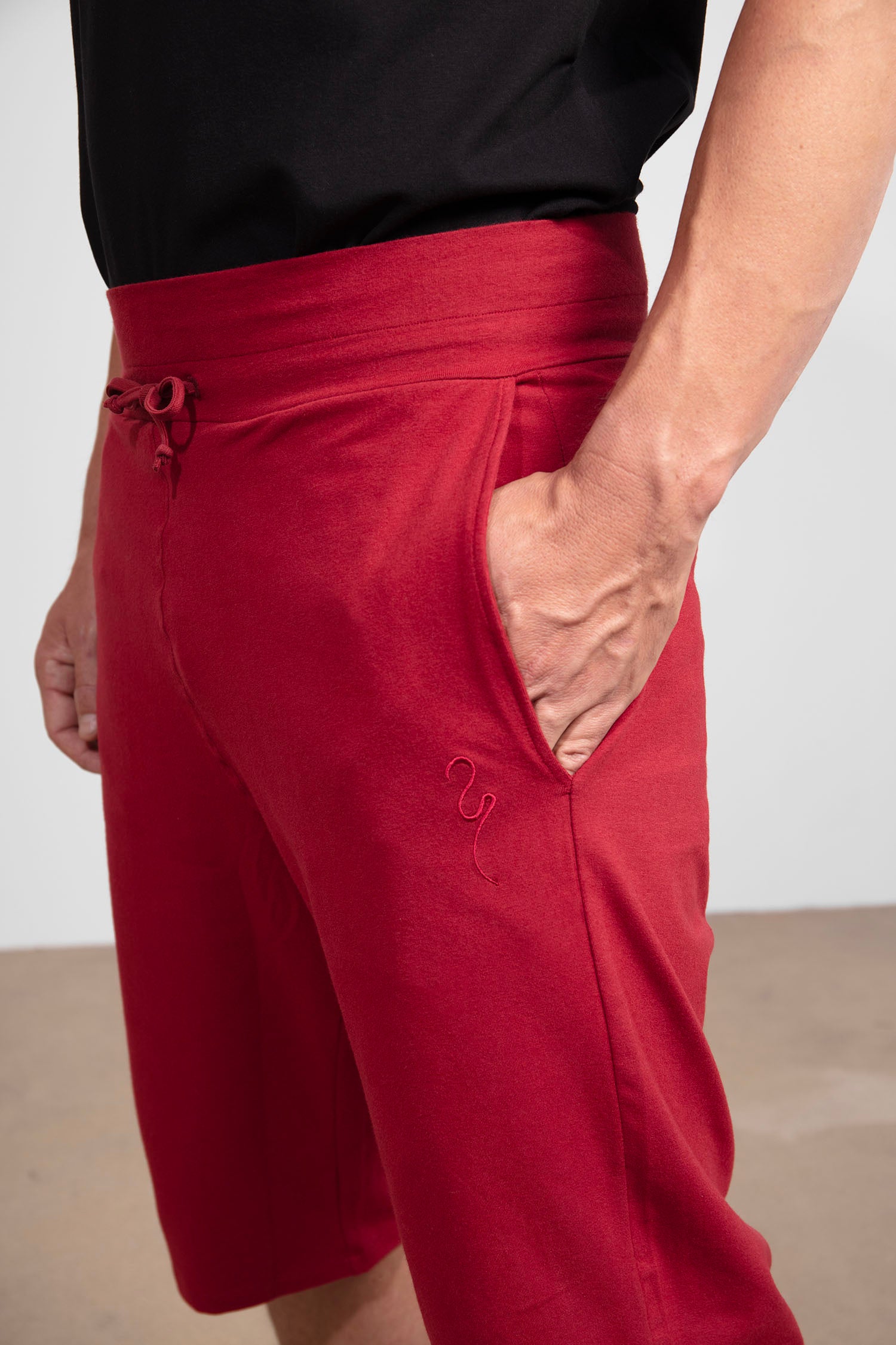 Mahan yoga shorts - Bordeaux-Breath of Fire-2