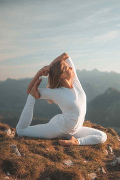 Siri yoga shirt - White-Breath of Fire-1