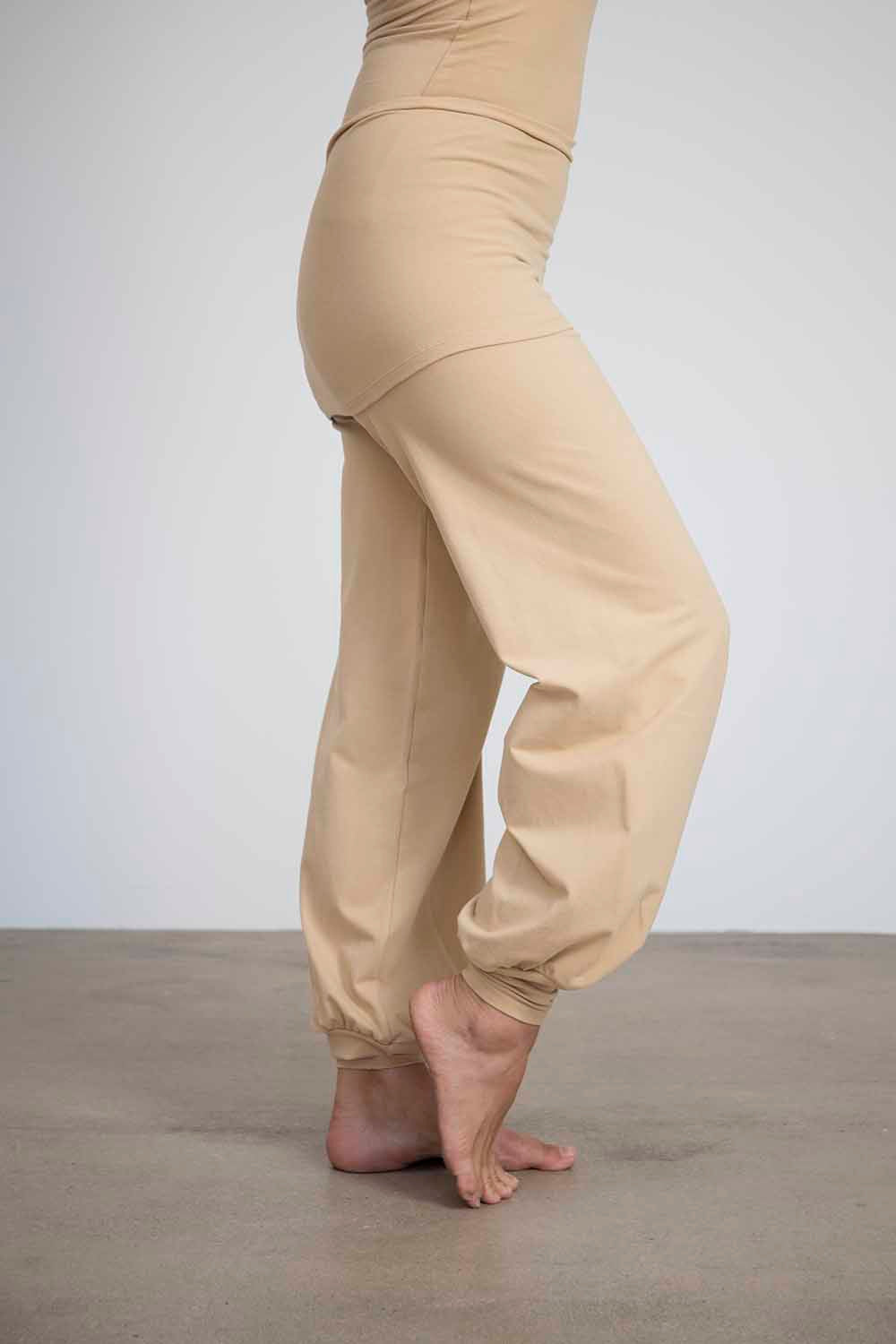 Sohang yoga pants - Beige-Breath of Fire-4