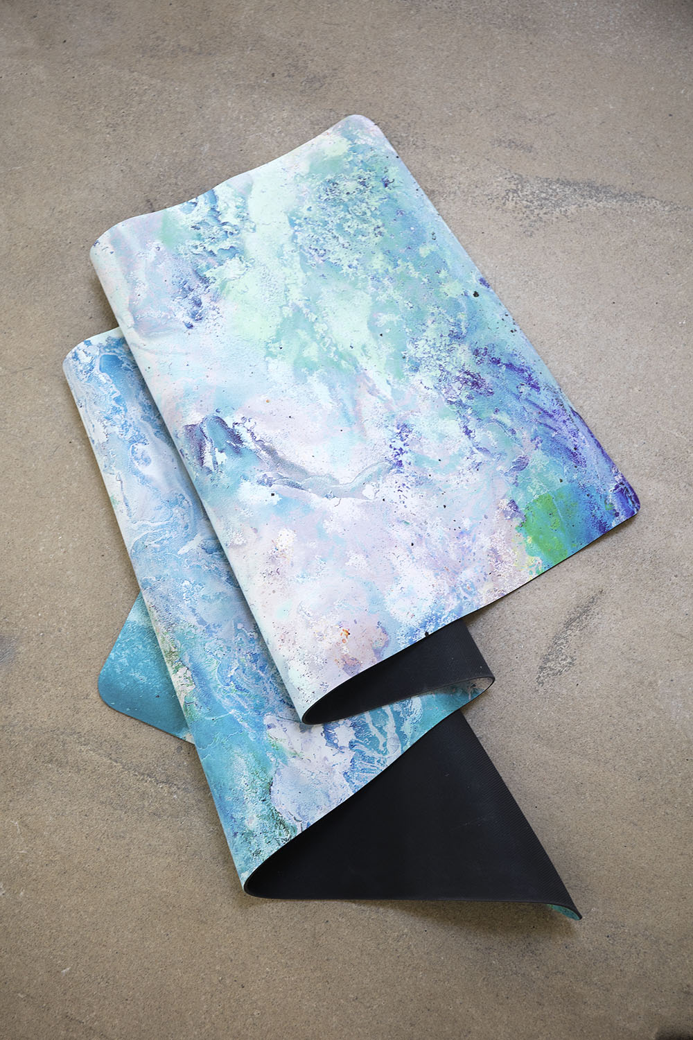 Yoga Mat by Maya Rochat - Out of blue-Breath of Fire-3