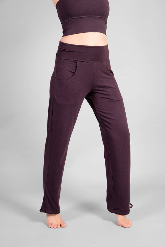 The Best Yoga Pants and Yoga Leggings for Women in 2023 – Breath of Fire  Eco & Yoga Fashion