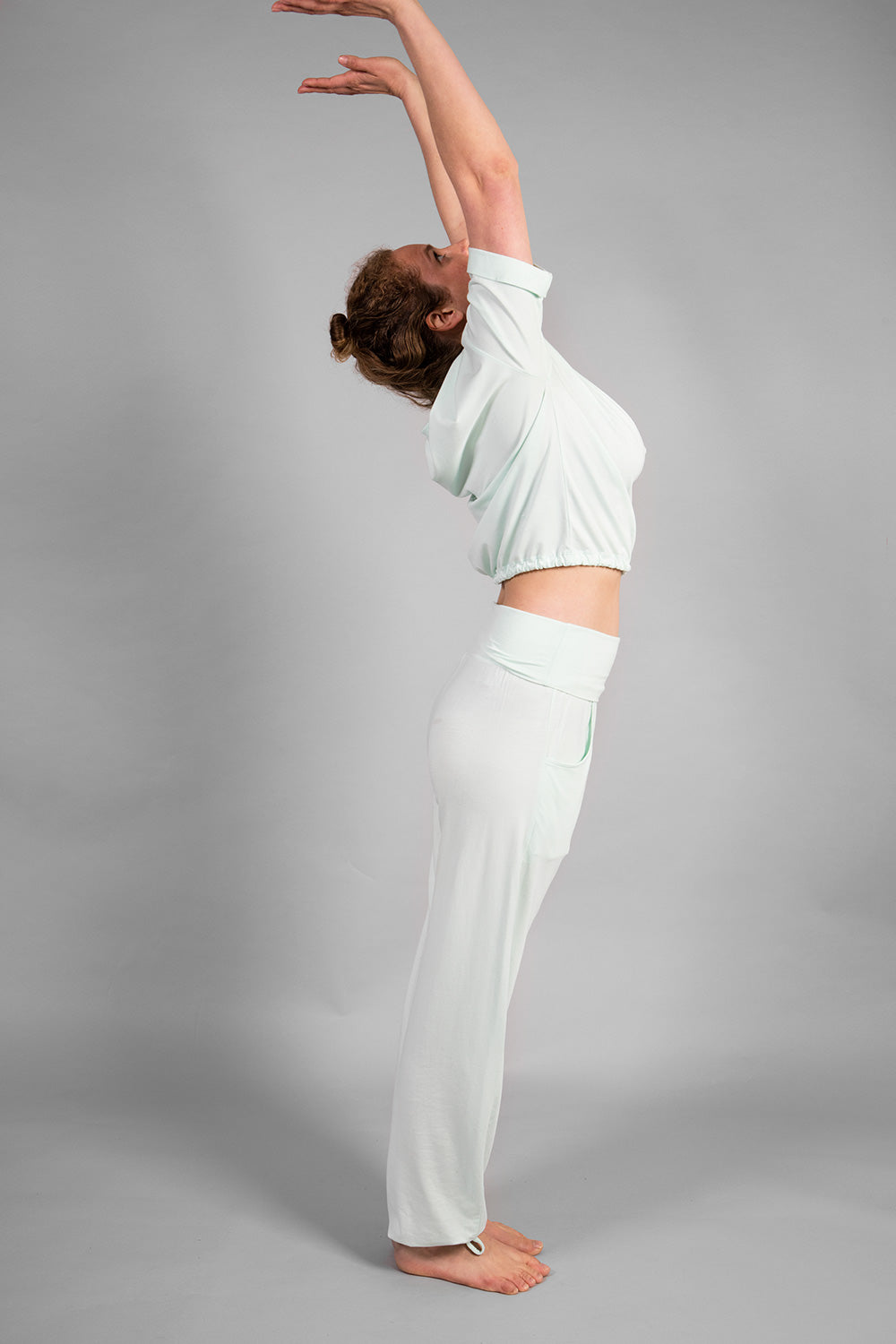 Buy Sarin Mathews Womens Capri Yoga Pants Loose Workout Joggers Drawstring  Sweatpants Lounge Pajama Capris Pants with Pockets Black L at Amazon.in